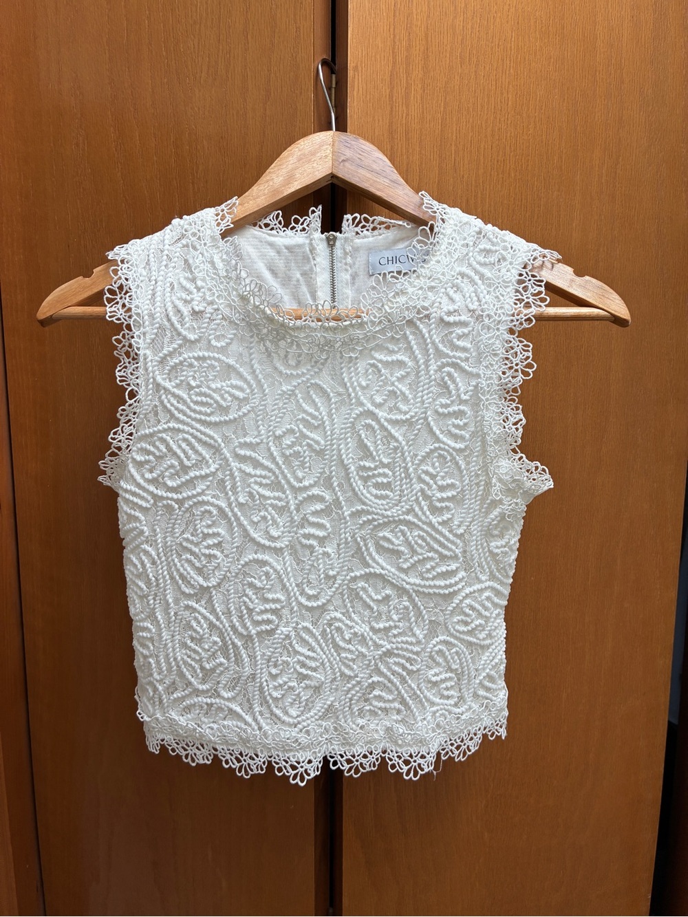 NWOT Chicwish Ivory Lace Crochet Sleeveless CropTop